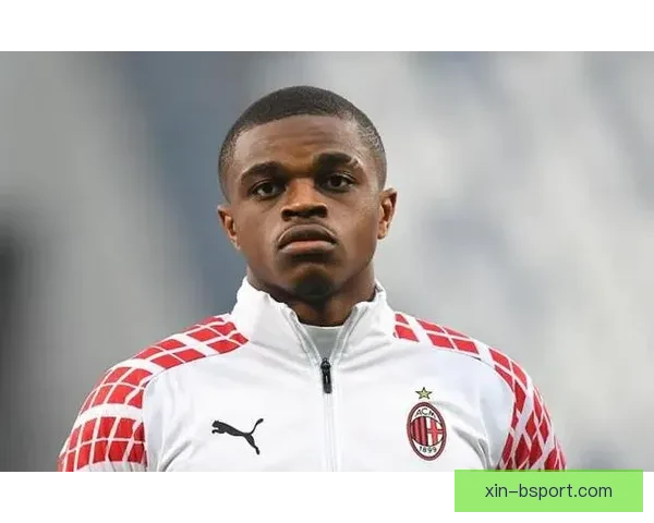 卡卢卢从AC米兰租借加盟尤文图斯加强防线助力球队争夺荣誉